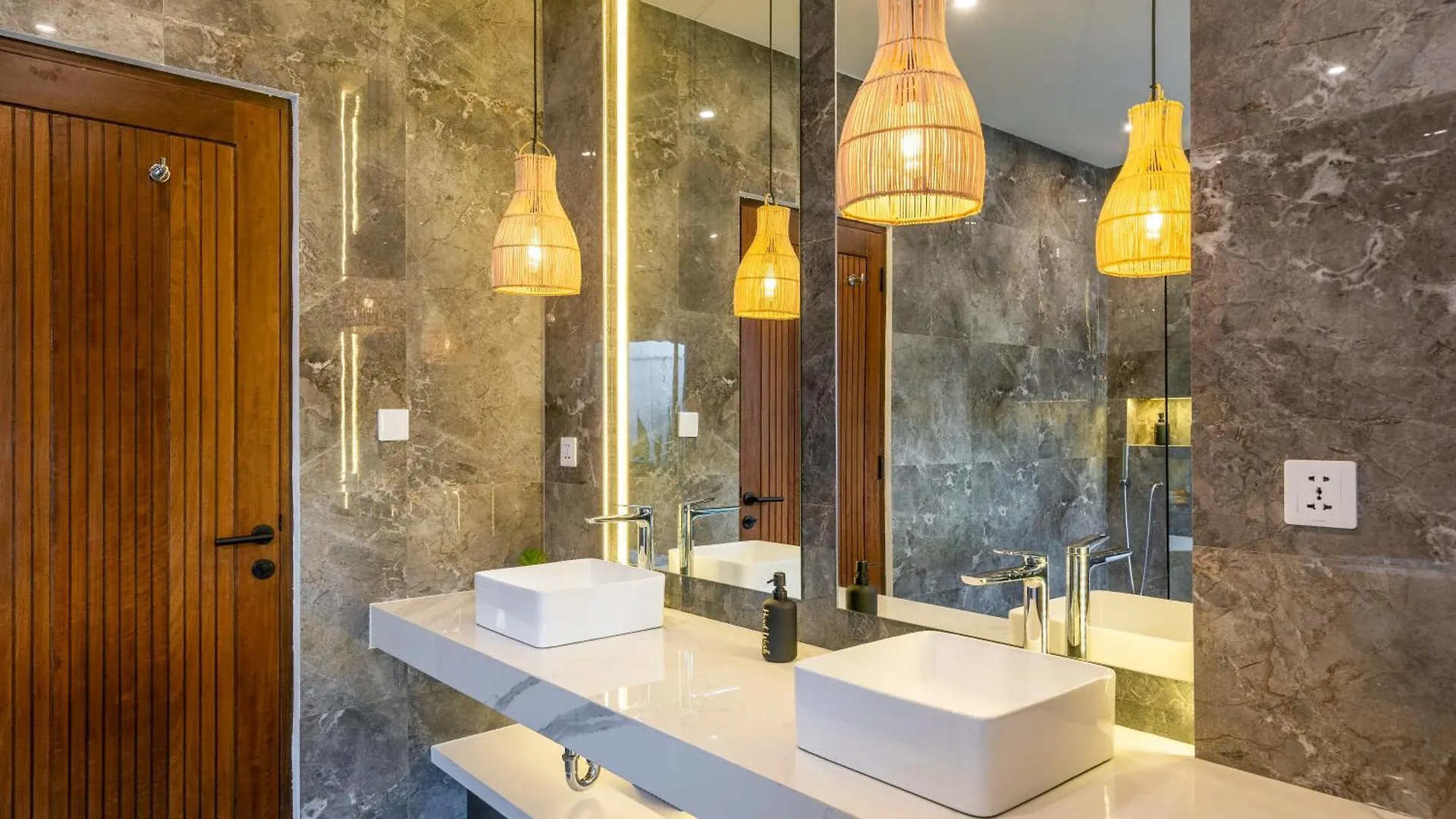 Serai Villa By Betterplace Seminyak  0*, Seminyak (Bali)